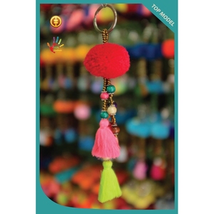 Porte-clés à pompon et pompon en coton personnalisé du meilleur modèle - Product Image 3