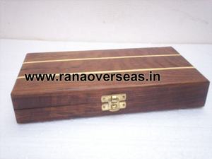 Ensemble de backgamon fait main en bois poli écologique-Prix réduit de l'Inde - Product Image 2