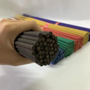 Varillas de incienso crudas de 19 pulgadas de Vietnam Uso religioso Precio barato de 3mm de diámetro - Product Image 3