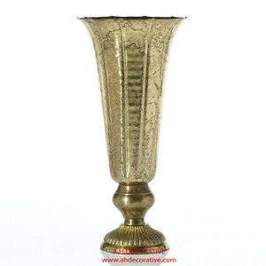 Vase à bas prix plaqué cuivre Vase brillant en fonte d'aluminium pour la décoration de Table de mariage Vase de table debout en métal - Product Image 6