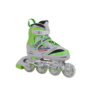 Alibaba supplier new design good price four wheel roller skate shoes