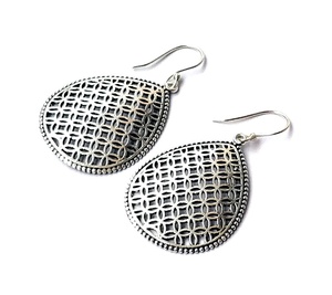 Boucles d'oreilles pendantes élégantes en laiton style bohème pour femme SILVER ZONE – Prix de gros - Product Image 3