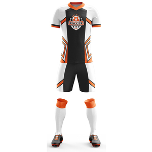 Conjunto de camisetas de fútbol blancas para hombre, uniformes de fútbol para niños, venta al por mayor, impresión lisa por sublimación - Product Image 1