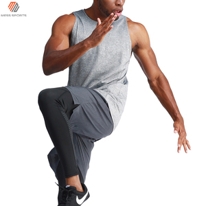 Débardeur gris tricoté à col rond pour homme, respirant, couleur unie, décontracté, sans manches, en maille de polyester, pour l'entraînement - Product Image 5