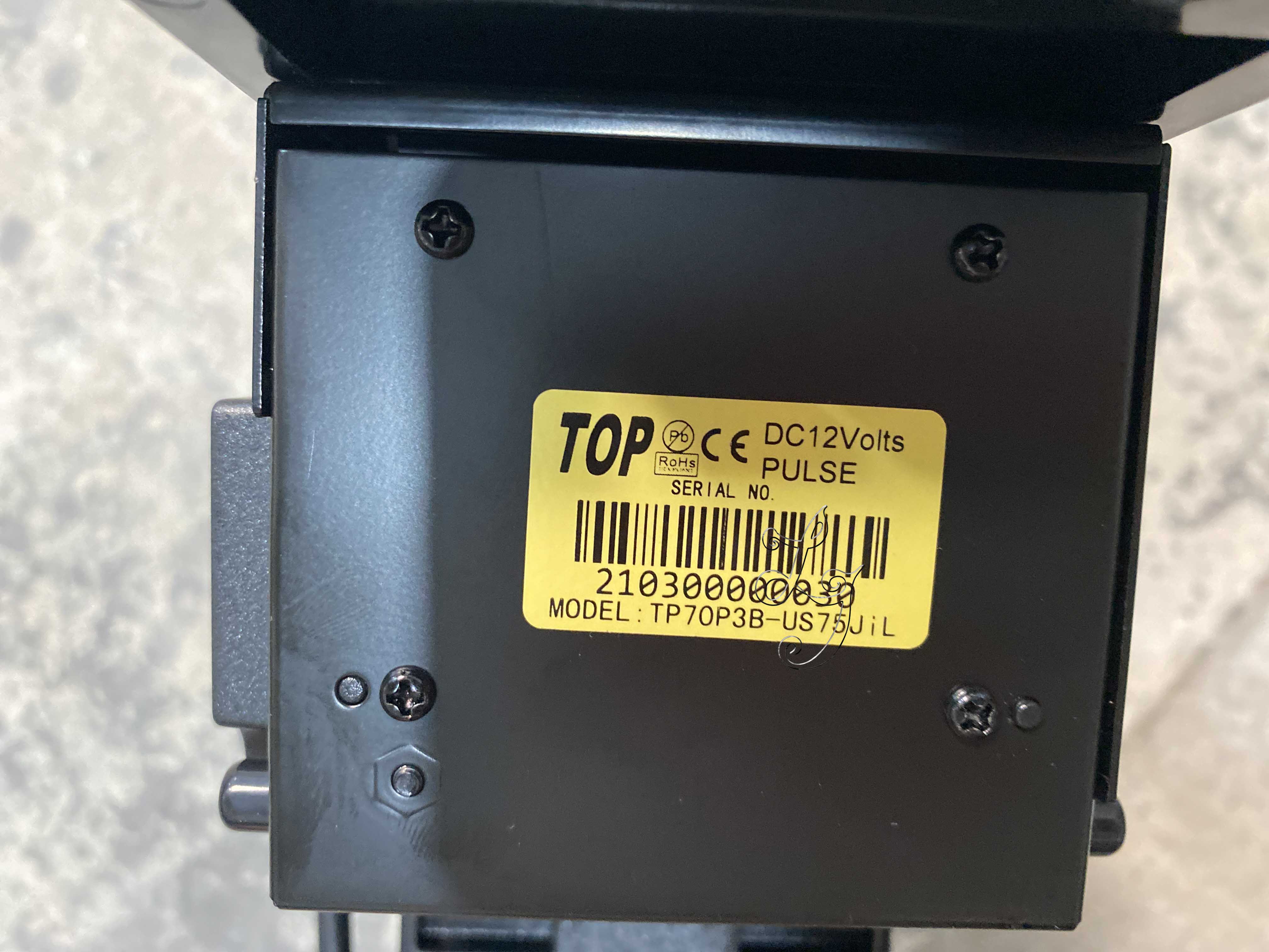 সোনার পাত্র এবং আমেরিকান রুলেট গেম মেশিনের জন্য স্ট্যাকার সহ TOP TP 70p5 বিল গ্রহণকারী 3