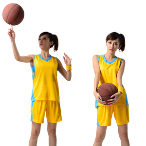 Uniforme personalizado de baloncesto para niñas, material de alta calidad hecho en paquistaní, diferentes estilos y diseños - Product Image 5