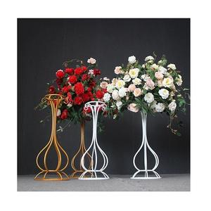Support à fleurs en fer blanc en vrac, forme et taille personnalisées, centre de table pour accessoires de décoration de mariage - Product Image 6