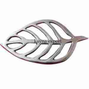 Dessous de plat en métal moderne de forme Unique pour articles de cuisine, technique de moulage fait à la main, dessous de plat de repas pour les ménages modernes à bas prix - Product Image 5