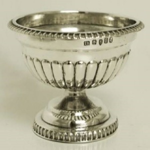 Top selling quality Metal <b>Cake</b> <b>Stand</b> for home and restaurants from Indian manufacturer - Product Image 1