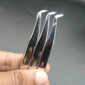 Pinzas de pestañas delgadas para botas con logotipo personalizado, pinzas de extensión de cejas con acabado pulido de acero inoxidable sólido para ruso - Product Image 1