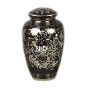 Urnas Funerarias Decorativas de Latón Grabadas a Mano para Cenizas, Acabado Negro Antiguo, Urnas de Alta Calidad para Guardar Recuerdos - Product Image 2