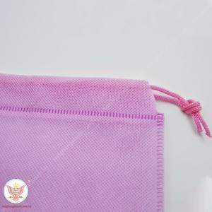 Bonita bolsa de compras no tejida con cordón con precio de patrón personalizado de prensa de calor ultrasónico para regalos de Navidad y Año Nuevo - Product Image 3