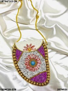 กระเป๋าคลัทช์งานฝีมือดีไซน์เนอร์หลากสีสันประดับโลหะสำหรับสุภาพสตรี กระเป๋าถือสำหรับงานปาร์ตี้ แบรนด์ Craftstages International - Product Image 3