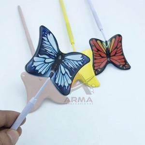 Espejo cosmético de acero con estampado de mariposa sostenible, Espejo de inspección de pestañas en forma de mariposa - Product Image 2