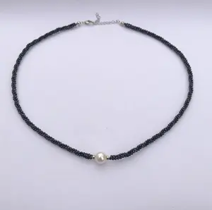 Schmuck-Halsband  Natürliches schwarzes Spinell und Süßwasser-Perle Stein Seil-Stil Strang-Perlen-Halsband-Sets zu Großhandelspreis kaufen