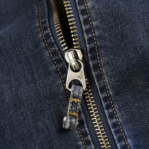 Veste en jean élégante pour hommes, tenue à la mode, fabriquée en 2020 Polyester, 00% - Product Image 4