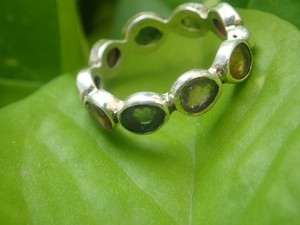 แหวนแฟชั่นงานแฮนด์เมดสไตล์ไม่มีตัวตนใส่ได้ทั้งชายและหญิงอัญมณีทัวร์มาลีนธรรมชาติสำหรับงานแต่งงานในฤดูใบไม้ผลิของขวัญเครื่องประดับงานเลี้ยง - Product Image 4