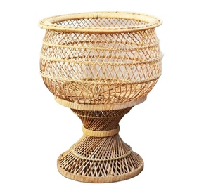 Porte-plante en osier de 19 po de haut - Product Image 1