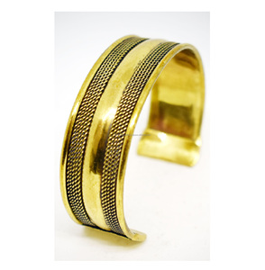 หินสีทองที่ไม่ซ้ำกันขายส่งที่มีคุณภาพสูงตอกหัตถกรรมโลหะเครื่องประดับกำไลข้อมือกว้างเครื่องประดับ - Product Image 4