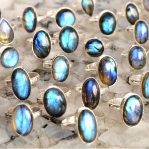 Bague en pierres précieuses de Labradorite faite à la main en céramique Style de fiançailles sain technologie d'incrustation mignonne montres de mariage en perles en vrac - Product Image 1