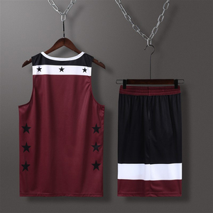 Tenues d'entraînement de basketball haut de gamme respirantes à séchage rapide, maillots d'entraînement légers et performants, design personnalisé, shorts imprimés - Product Image 4