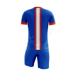 Uniforme de football uni à Sublimation de haute qualité pour jeunes, uniforme de maillot de football en vrac respirant, uniformes d'équipe de football pour jeunes, 2022 - Product Image 4