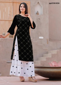 Vente en gros de robe prêt-à-porter design Anarkali dernière mode à bas prix avec veste Dupatta Kurtis en coton indien pour femmes Reyon Shalwar Kameez - Product Image 2