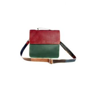 Bolso de hombro único multifuncional de gran capacidad personalizado, bandolera de cuero genuino Vintage con correa ajustable - Product Image 1