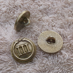 Century Norman Buckle Hebilla de cinturón vikingo mediano en material de cobre de latón - Product Image 5