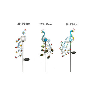 Bâton de jardin de luxe et Offre Spéciale en métal personnalisé Peacock sur Offre Spéciale - Product Image 1