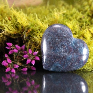 คริสตัลหัวใจบวมทับทิมไคยาไนท์สำหรับการรักษาพื้นที่ลึกการสั่นสะเทือนรักและมิติ - Product Image 1