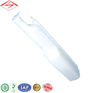 Fabricant de pièces automobiles en gros, réservoir de liquide de refroidissement pour MITSUBISHI SAVRIN 01'~07' - Product Image 1