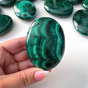 Piedras de Ágata de Alta Calidad para la Palma de la Mano / Venta al por Mayor de Ágata Alfazal Tallada a Mano de Origen Europeo para Feng Shui y Arte del Amor - Product Image 3