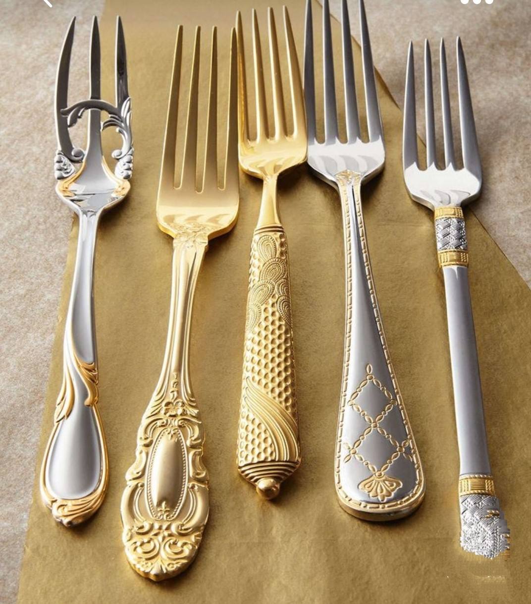 เงิน &amp; ทอง