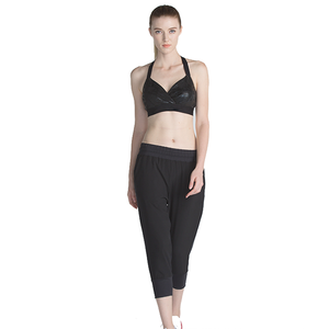 Premium Women's Strapless Deep V-<b>Neck</b> Sports Bra with Removable <b>Pads</b> Custom OEM High Support Gym Yoga Running Activewear - Product Image 2