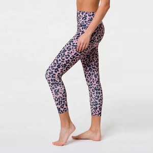 Leggings Deportivos de Cintura Alta para Mujer, Anticelulíticos, Transpirables, con Estampado de Leopardo, Efecto Levanta Glúteos, Sin Costuras, para Gimnasio y Yoga - Product Image 2