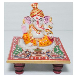 Main Belle Marbre Ganesha Statue Avec Chowki - Product Image 1