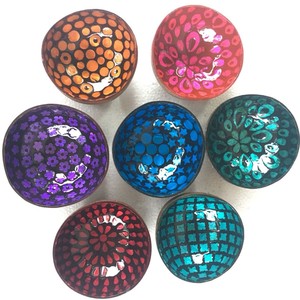 ชามเปลือกมะพร้าวสีสันสดใสเครื่องใช้บนโต๊ะอาหารสไตล์เปลือกหอยเครื่องตกแต่งแกะสลักด้วยมือจาก Vietnam-HT58198 - Product Image 1