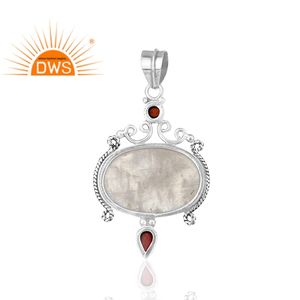 Colgante de Plata de Ley 925 Hecho a Mano, Diseño para Niñas, con Piedra Lunar Arcoíris y Granate, Fabricante de Joyería - Product Image 3
