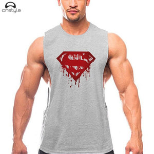 Nouveau débardeur de gymnastique pour hommes Hot Street Wear en rouge Design populaire avec tissage tricoté perlé et chaîne décorations bouton détail - Product Image 5