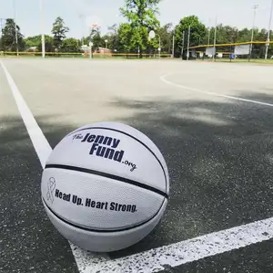 Atacado boa qualidade premium laranja com logotipo personalizado borracha tamanho oficial 7 basquete