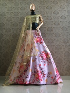 Collection soutien-gorge de réception, vêtement de fête et de mariée, Lehenga Choli, de styliste, Collection - Product Image 5