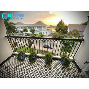 Goedkope Prijs In Bulk Gegalvaniseerd Smeedijzeren Balkon Balustrade Hand Rail <span class=keywords><strong>Rails</strong></span> - Product Image 6