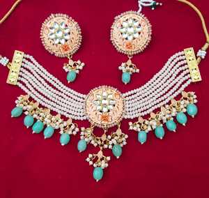 M creation 2021ชุดโชคเกอร์ไข่มุกชุบทองพร้อมต่างหูน้ำหนักเบารูปทรงดวงจันทร์คลาสสิกสำหรับงานแต่งงาน - Product Image 5