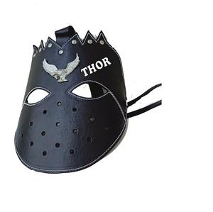 เกราะหนังขัดเงาสีดำยุคกลางพร้อมดีไซน์ทองเหลืองหมวกกันน็อคพิมพ์ยูวีแบบกำหนดเองด้วยเทคนิคการชุบ - Product Image 1