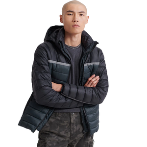 Veste d'hiver pour hommes personnalisée à la mode col montant avec capuche respirant compressible brillant brillant polyester couleur personnalisée - Product Image 4