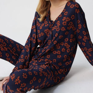 New arrivals fashionable silk satin Pajamas long sleeve and long pajama light purple <b>sexy</b> women girlish night wear for women - Product Image 1