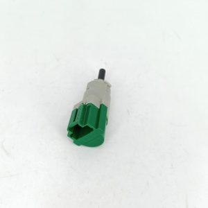 Interrupteur de feu stop 4534.70 453470 9818232480 pour <span class=keywords><strong>PEUGEOT</strong></span> 301 308 508 - Product Image 3