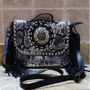 Bolso Bandolera de Cuero Genuino Multicolor Clásico de Moda para Mujer con Bordado de Diseño y Patrón de Caramelo para la Noche - Product Image 1