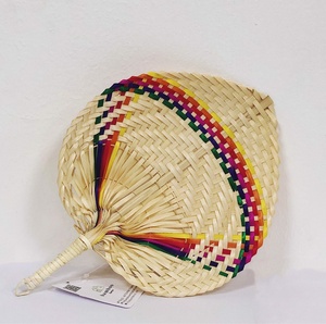 Éventail à main fabriqué à la main avec matériau en bambou naturel, en forme de cœur coloré, en feuille de prunier pour l'été 99GD - Product Image 4